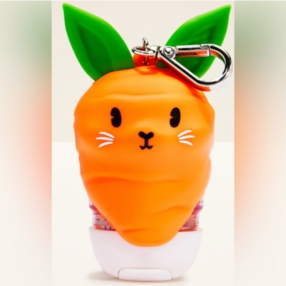 Nwt Cute Carrot-Shaped Hand Sanitizer Holder